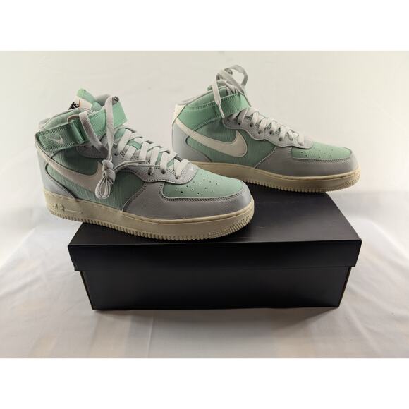 NEW Air Force 1 Mid '07 LX in Grey Fog and Enamel Green size M11/W12.5